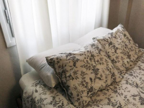 Отель Blue & Red Apartment  Афины